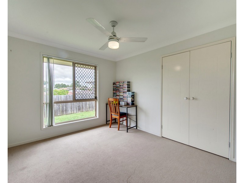 1&2/1 Plover Court, Warner QLD 4500