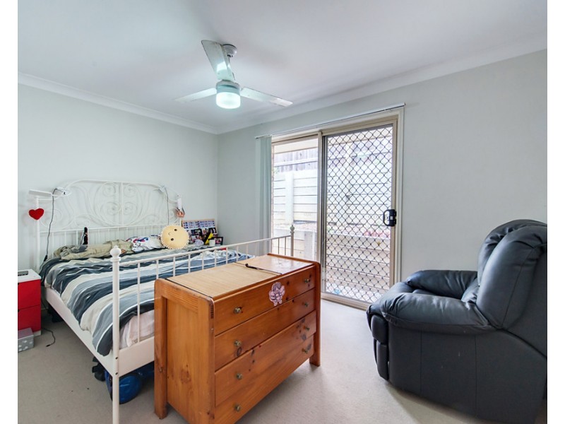1&2/1 Plover Court, Warner QLD 4500