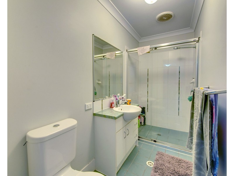 1&2/1 Plover Court, Warner QLD 4500