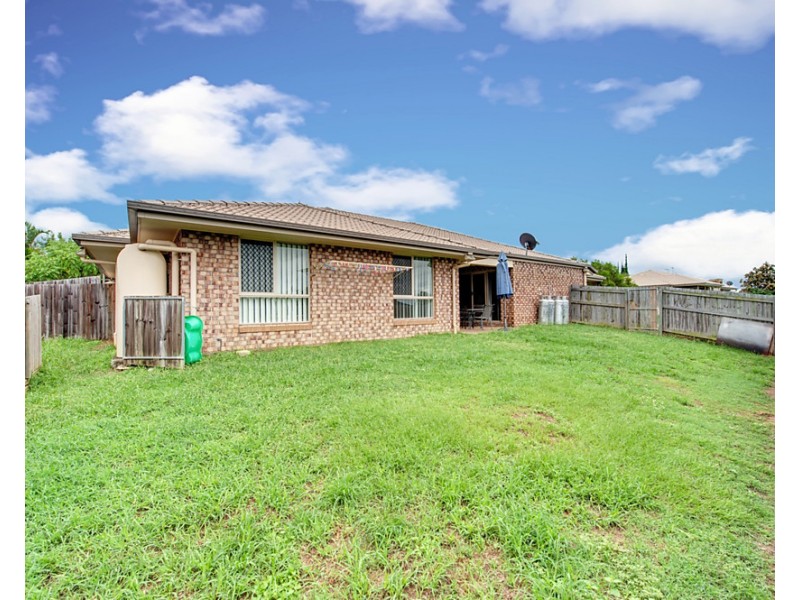 1&2/1 Plover Court, Warner QLD 4500