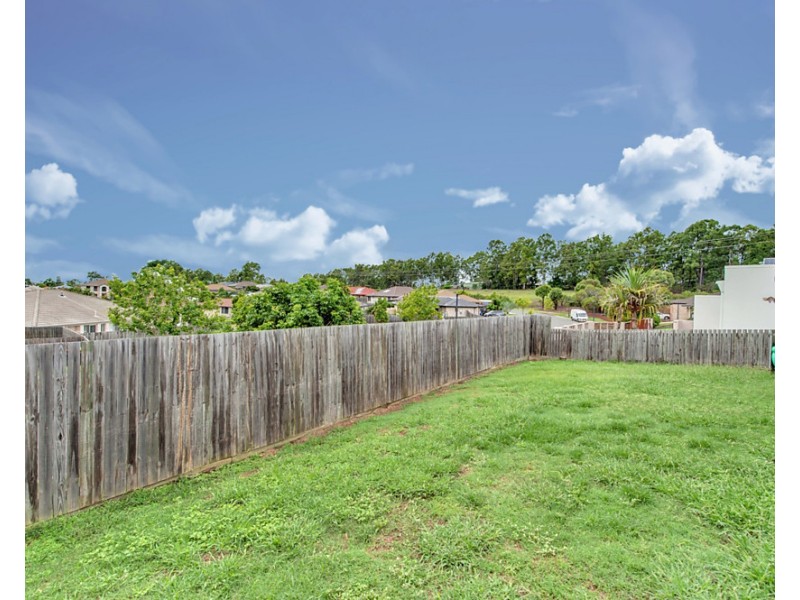 1&2/1 Plover Court, Warner QLD 4500