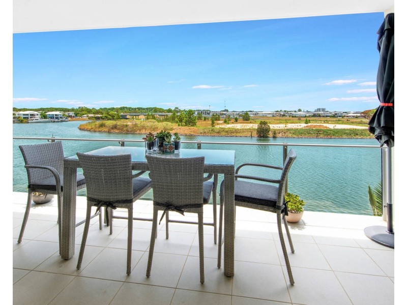 133/3 Pendraat Parade, Hope Island QLD 4212