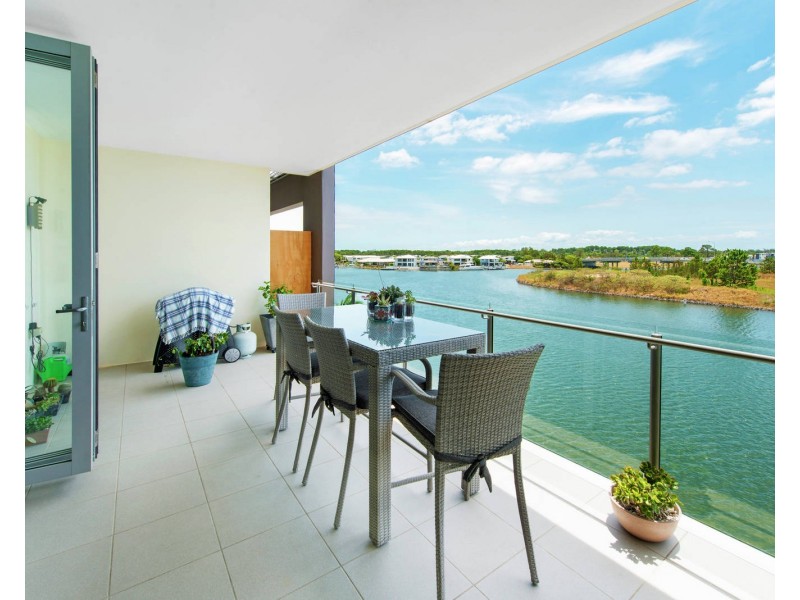 133/3 Pendraat Parade, Hope Island QLD 4212