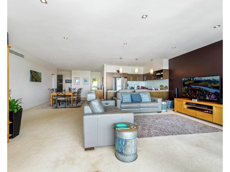 133/3 Pendraat Parade, Hope Island QLD 4212