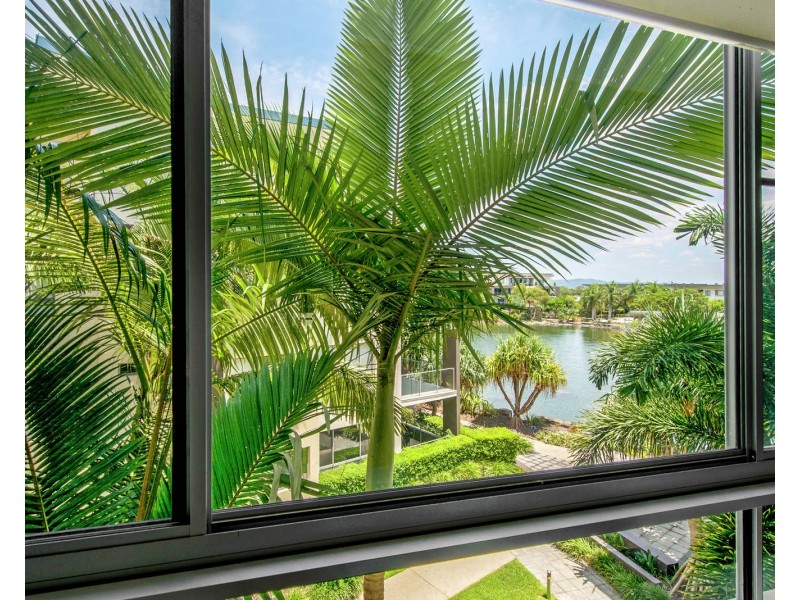 133/3 Pendraat Parade, Hope Island QLD 4212