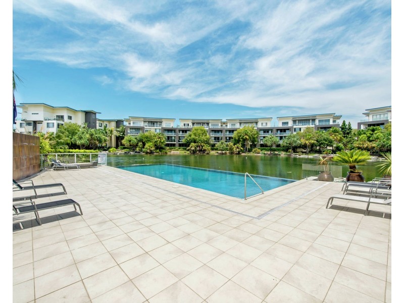133/3 Pendraat Parade, Hope Island QLD 4212