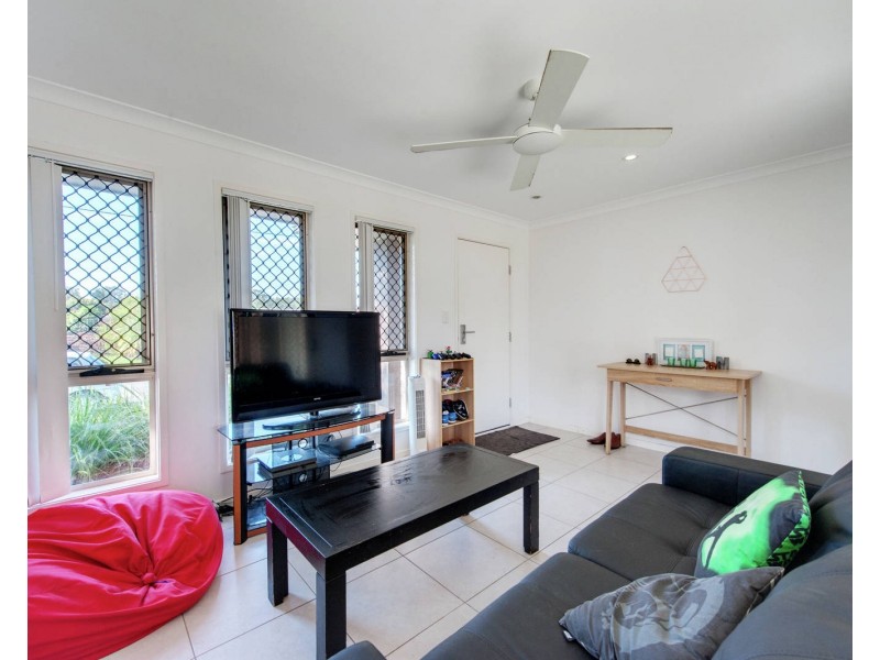 1&2/55 Piggott Road, Bellmere QLD 4510