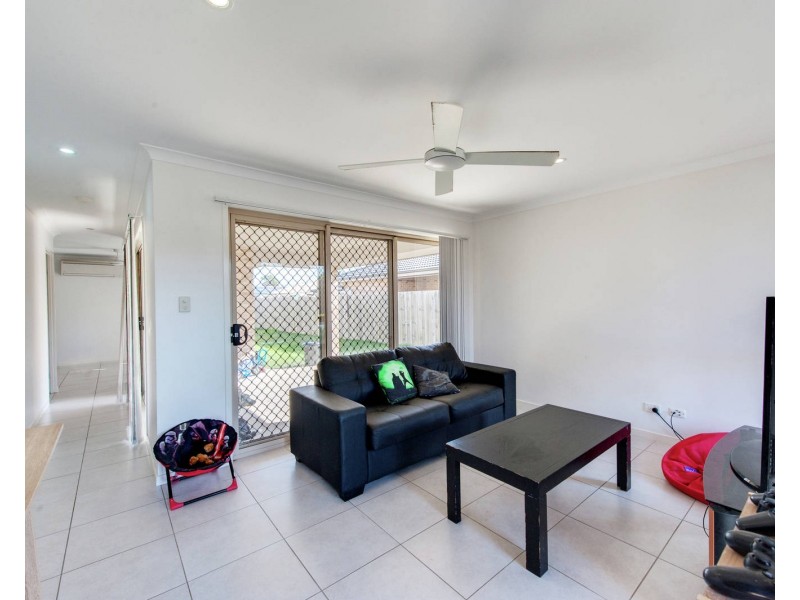 1&2/55 Piggott Road, Bellmere QLD 4510