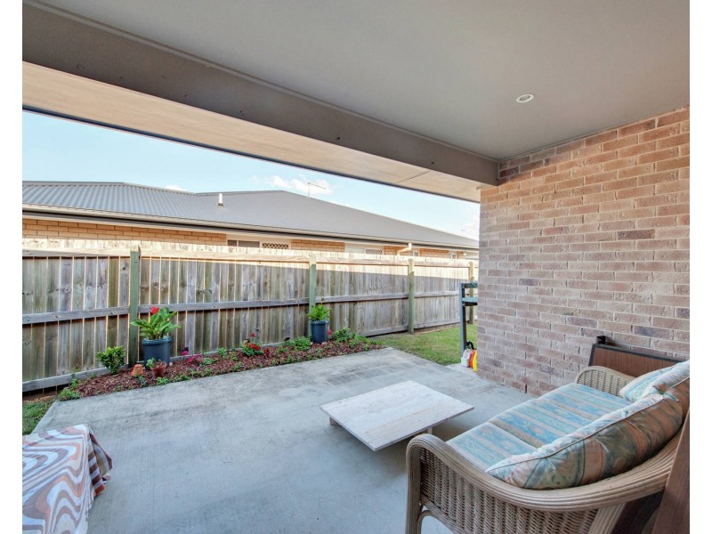 1&2/55 Piggott Road, Bellmere QLD 4510