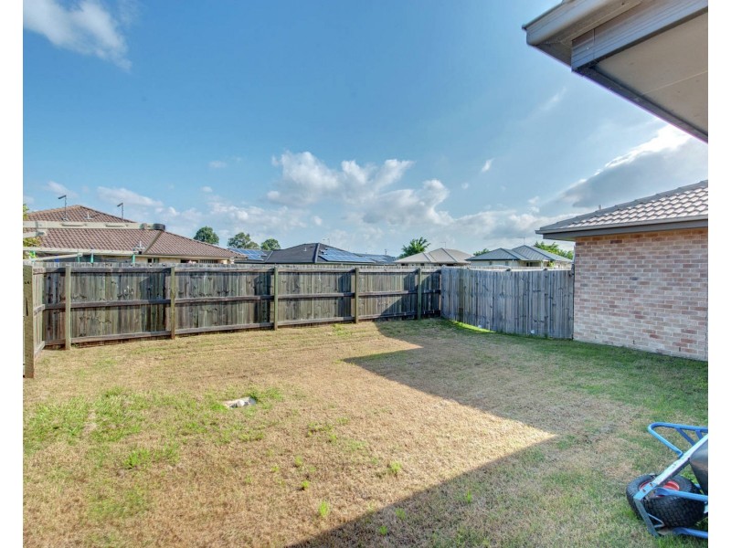 1&2/55 Piggott Road, Bellmere QLD 4510