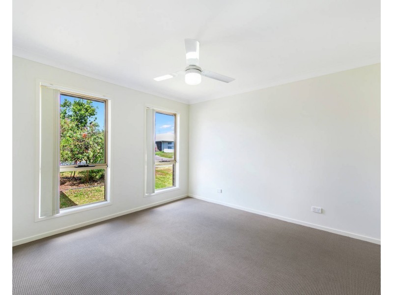 62 Beaumont Drive, Pimpama QLD 4209