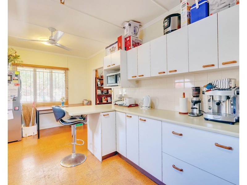 24 Bradley Road, Clontarf QLD 4019