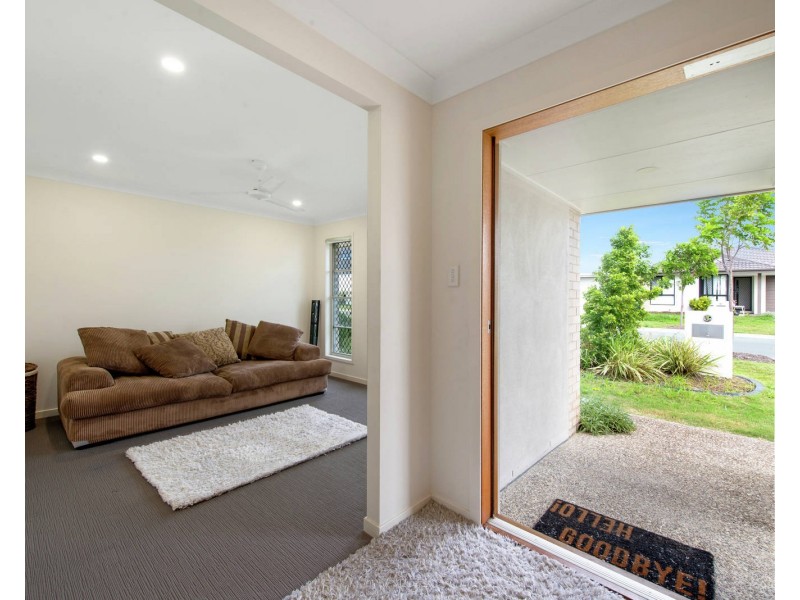 72 Taurus Circuit, Coomera QLD 4209