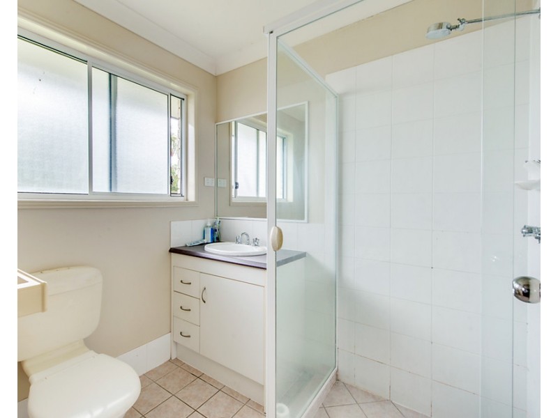 18 Galaxy Court, Dakabin QLD 4503