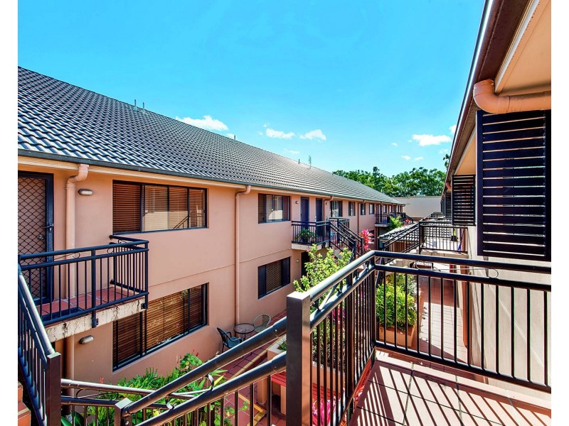 11/13 Tonga Place, Parkwood QLD 4214