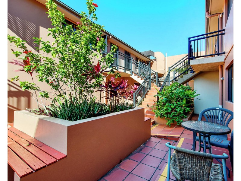 11/13 Tonga Place, Parkwood QLD 4214