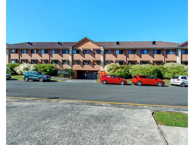 11/13 Tonga Place, Parkwood QLD 4214