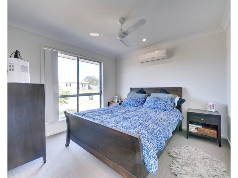 1&2/103 Welsh Street, Burpengary QLD 4505