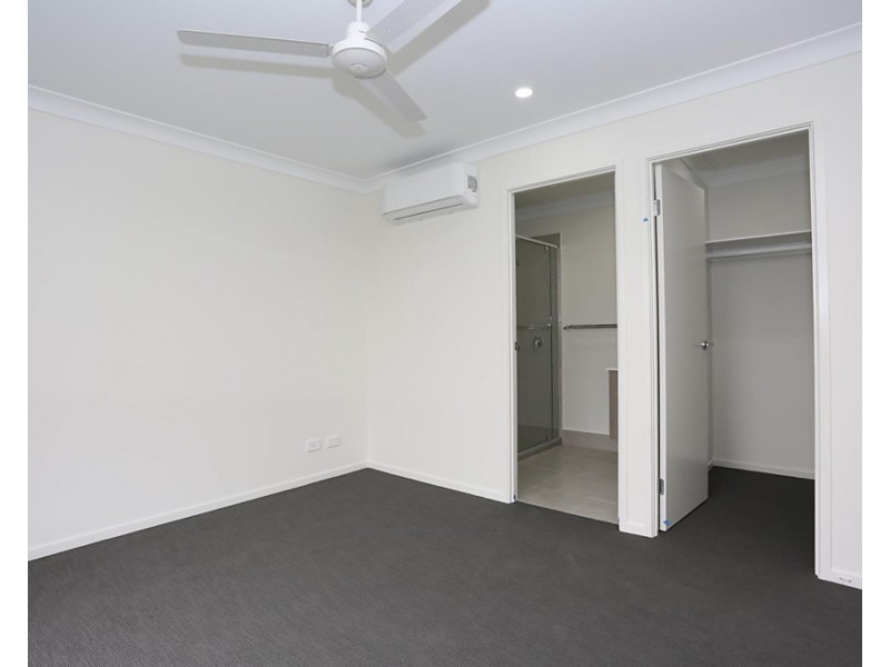 22 Sienna Crescent, Palmview QLD 4553