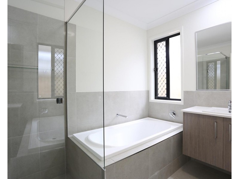 22 Sienna Crescent, Palmview QLD 4553