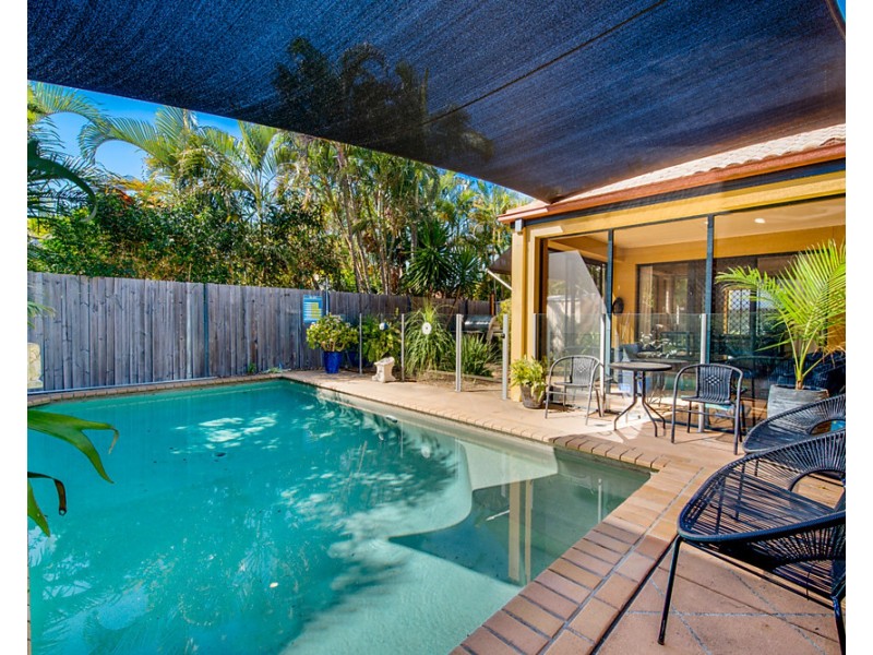 23 Ken Crescent, Helensvale QLD 4212
