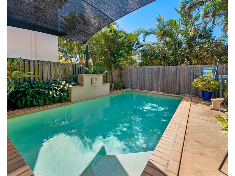 23 Ken Crescent, Helensvale QLD 4212