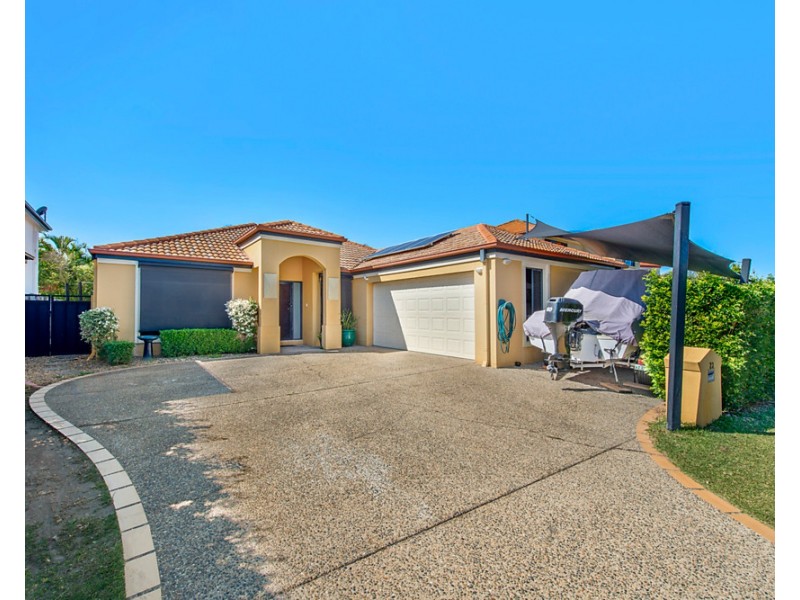 23 Ken Crescent, Helensvale QLD 4212