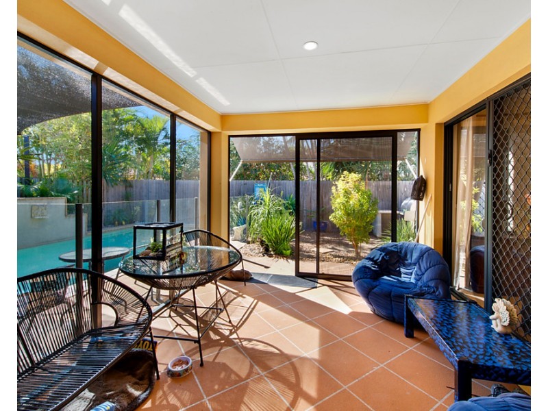 23 Ken Crescent, Helensvale QLD 4212