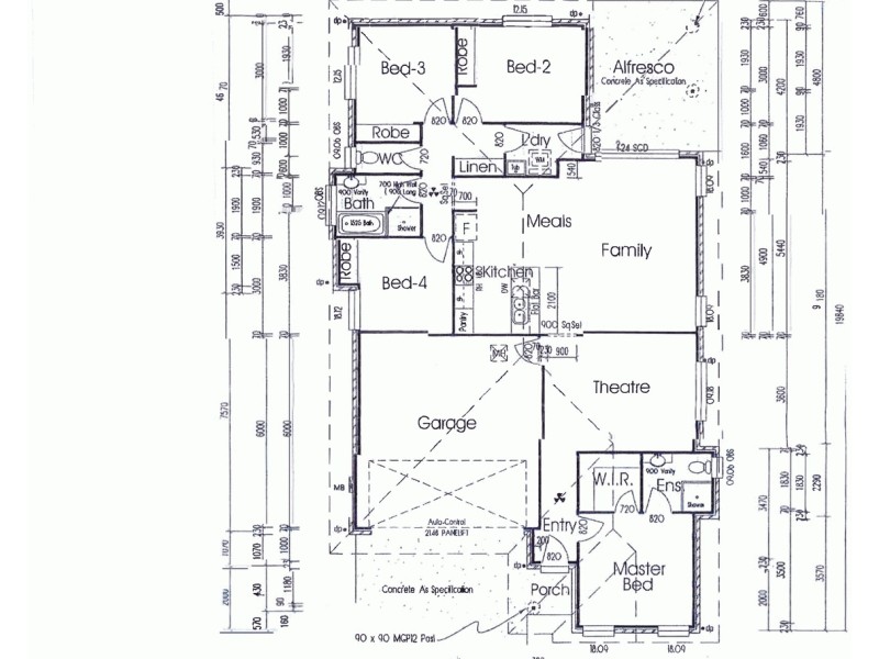 5 Paddy Circuit, Ormeau QLD 4208 Floorplan