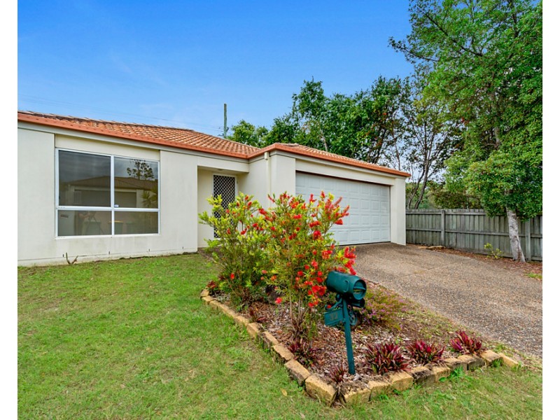 32 Madasin Close, Arundel QLD 4214