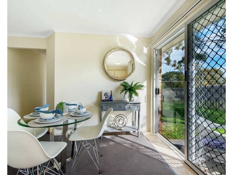 12/105 Ridgeway Avenue, Southport QLD 4215