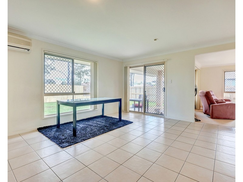 2 Renmark Crescent, Caboolture South QLD 4510