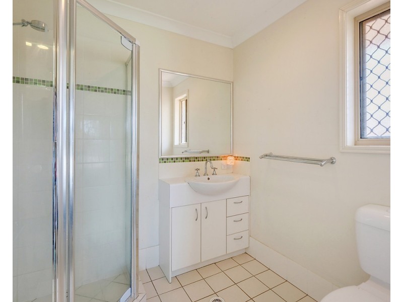 2 Renmark Crescent, Caboolture South QLD 4510