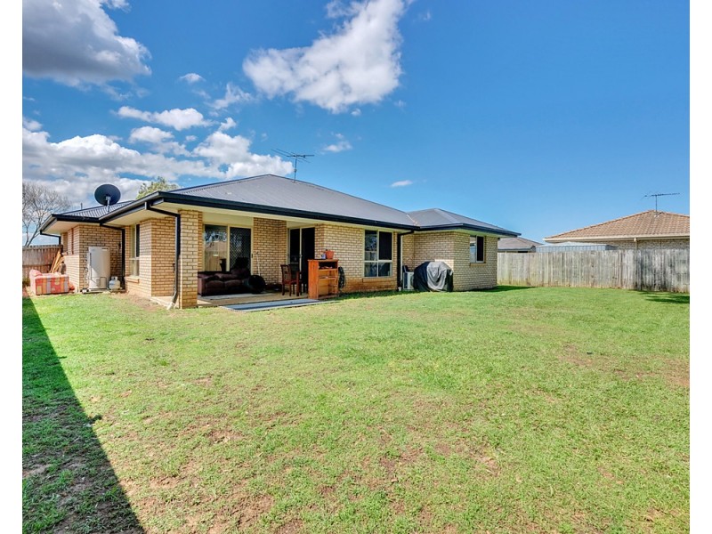 2 Renmark Crescent, Caboolture South QLD 4510
