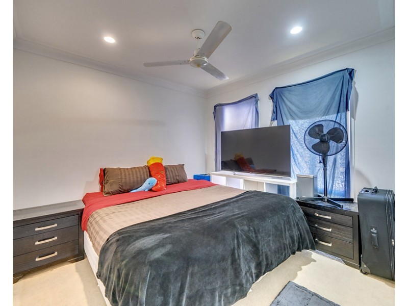 16 Hind Court, Bellmere QLD 4510