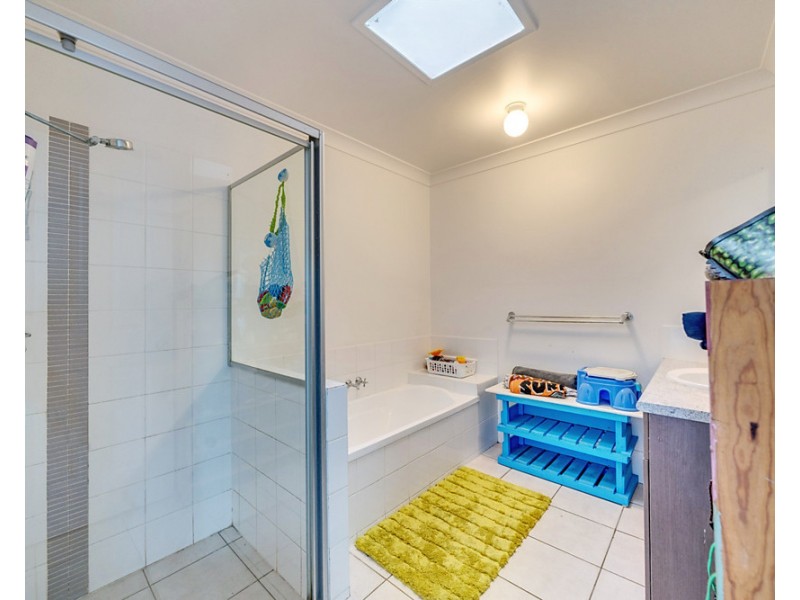 16 Hind Court, Bellmere QLD 4510