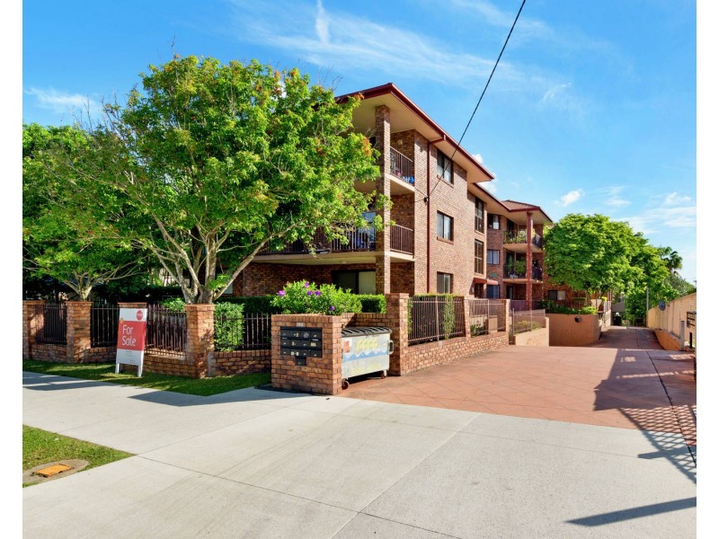 2/146 High Street, Southport QLD 4215