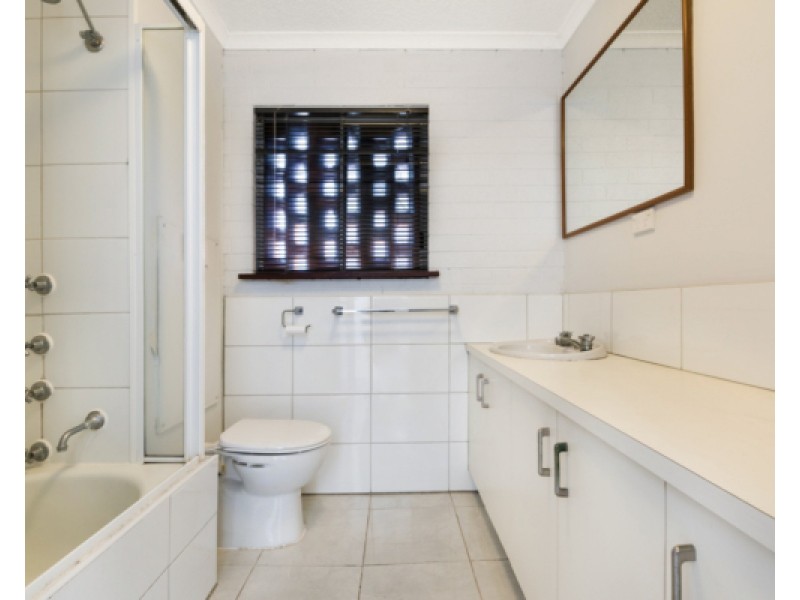 7/100 Memorial Avenue, Maroochydore QLD 4558