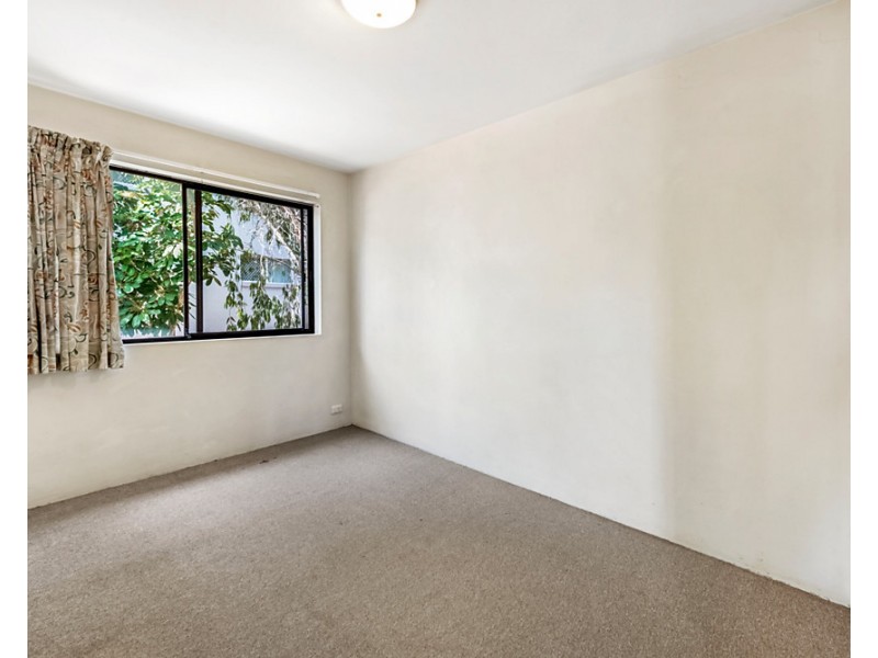 3/115 Frank Street, Labrador QLD 4215