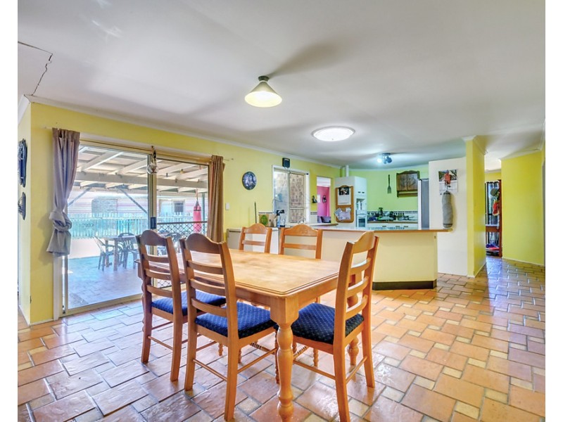 17 Plimsoll Court, Caboolture South QLD 4510