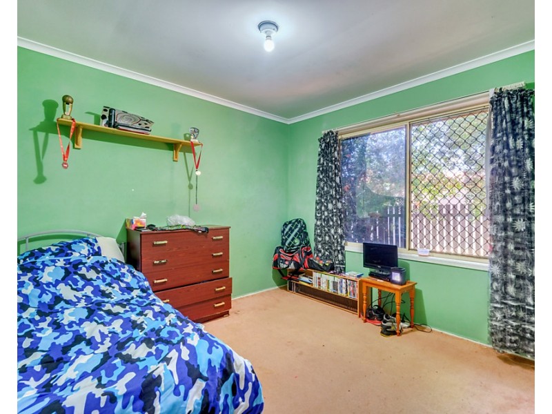 17 Plimsoll Court, Caboolture South QLD 4510