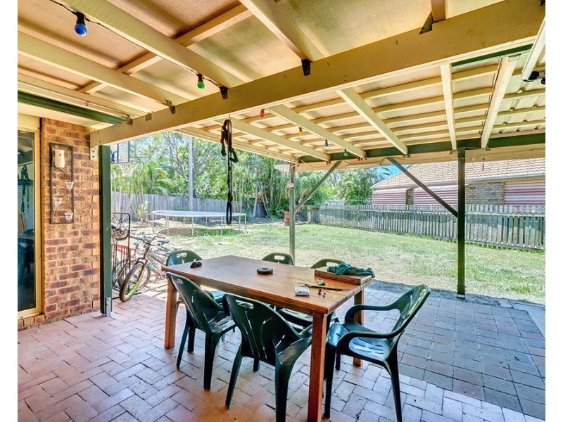 17 Plimsoll Court, Caboolture South QLD 4510
