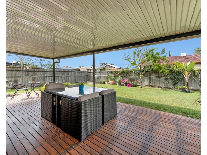 27 Clear River Boulevard, Ashmore QLD 4214