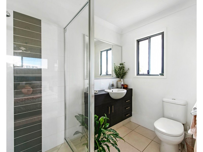 9/1 Rhiana Street, Pimpama QLD 4209