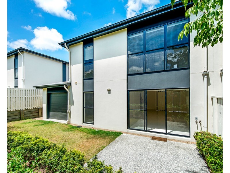 12/14 Norris Street, Pacific Pines QLD 4211