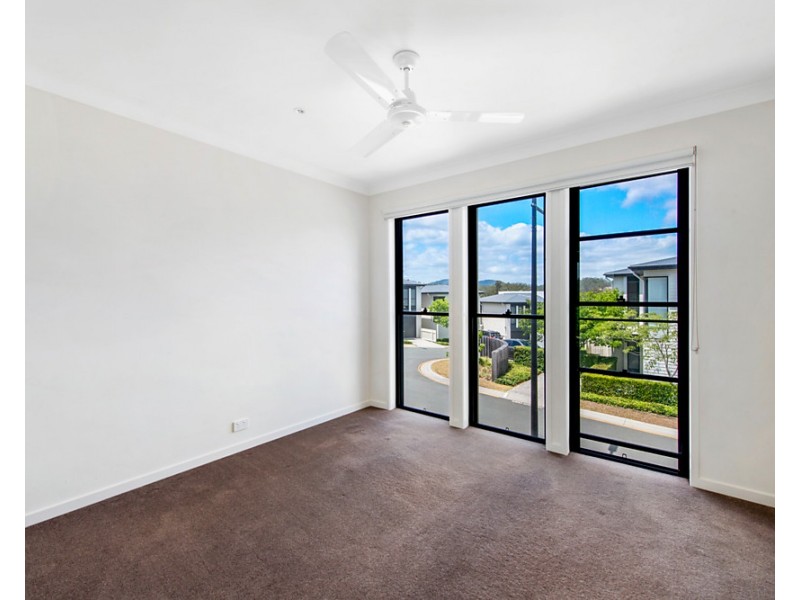 12/14 Norris Street, Pacific Pines QLD 4211