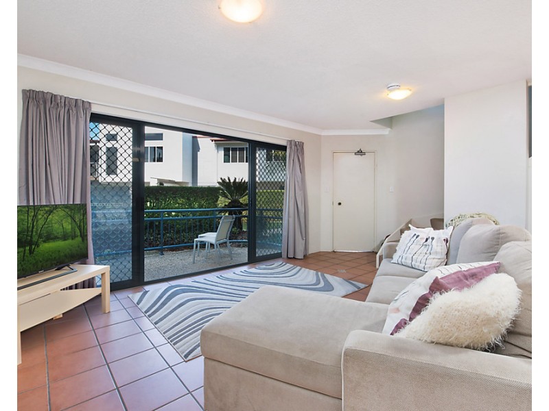 3/201-203 Bradman Avenue, Maroochydore QLD 4558
