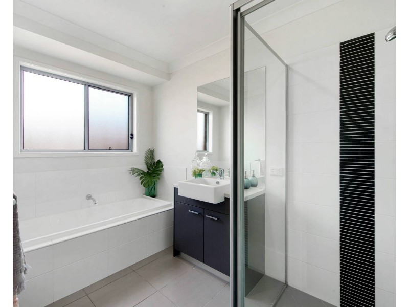 89 Brookside Circuit, Ormeau QLD 4208