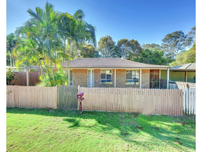 5 & 5A Glencoe Street, Kallangur QLD 4503