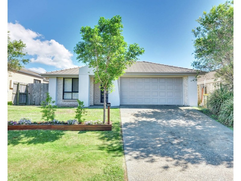 11 Como Circuit, Warner QLD 4500